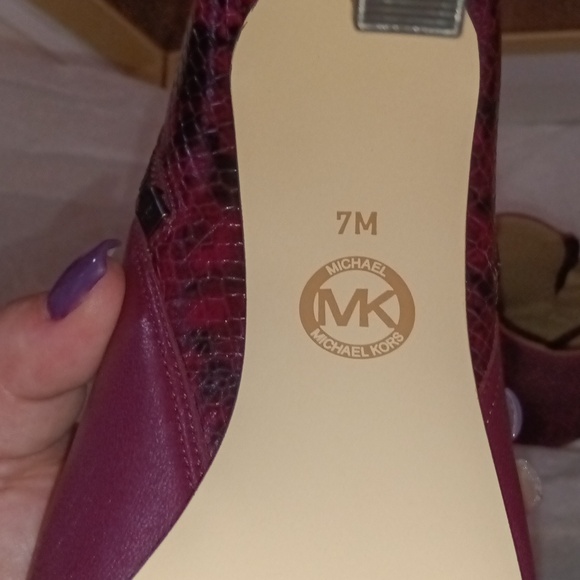 🆕Michael Kors Alane Leather & Python Snake Embossed Open Toe Bootie Size 7 - Picture 9 of 9